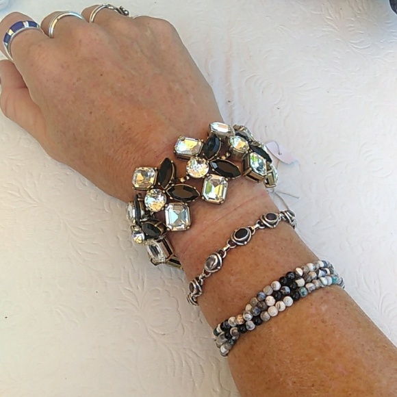 🆕 NWOT J Crew Chunky Gold B/W Rhinestone Bracelet - Picture 7 of 8